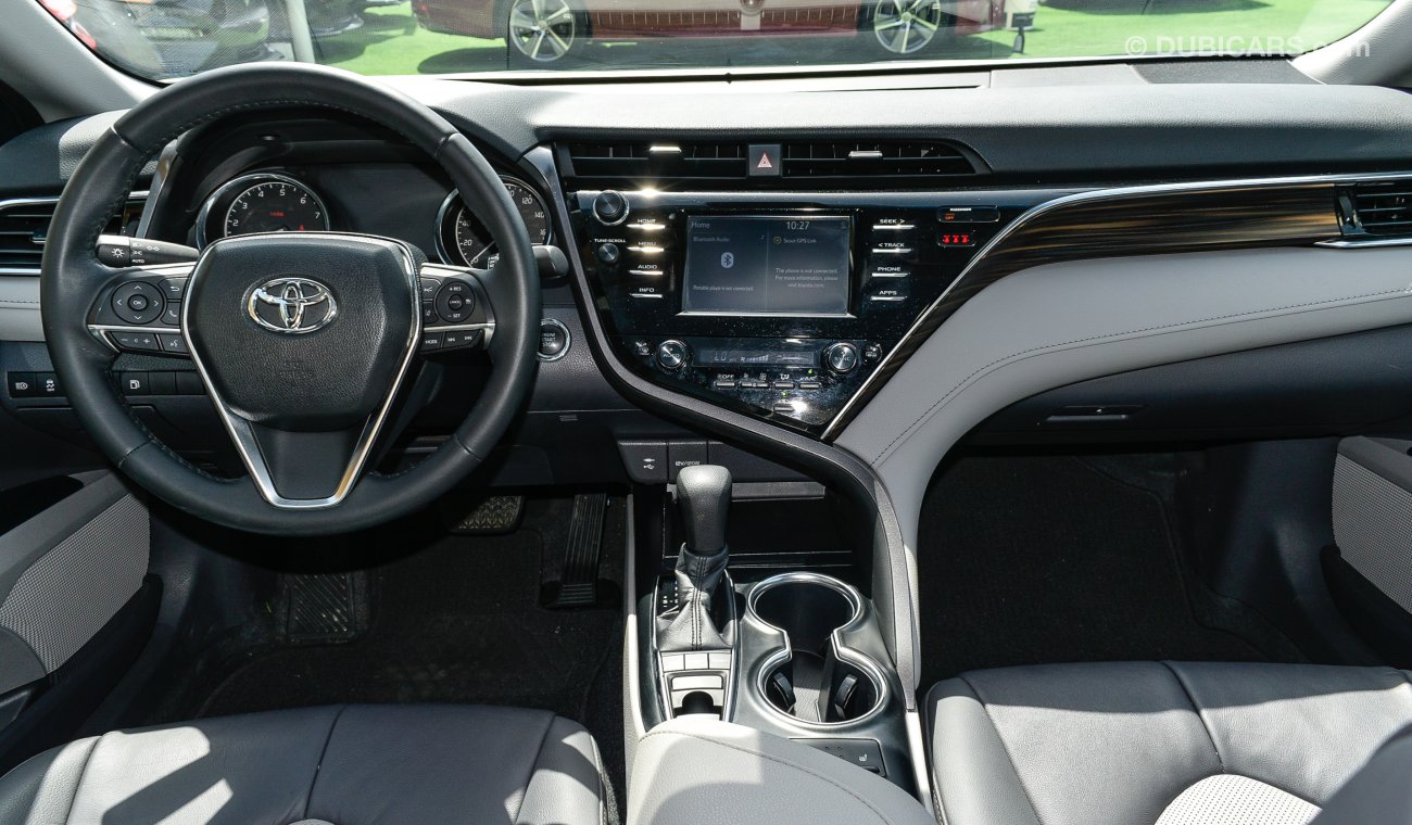 Toyota Camry XLT