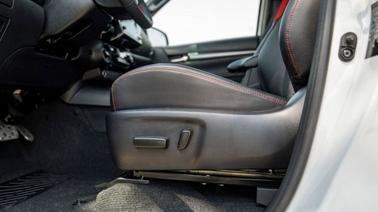 Toyota Hilux HILUX GR 2.8L DIESEL 2023 0KM