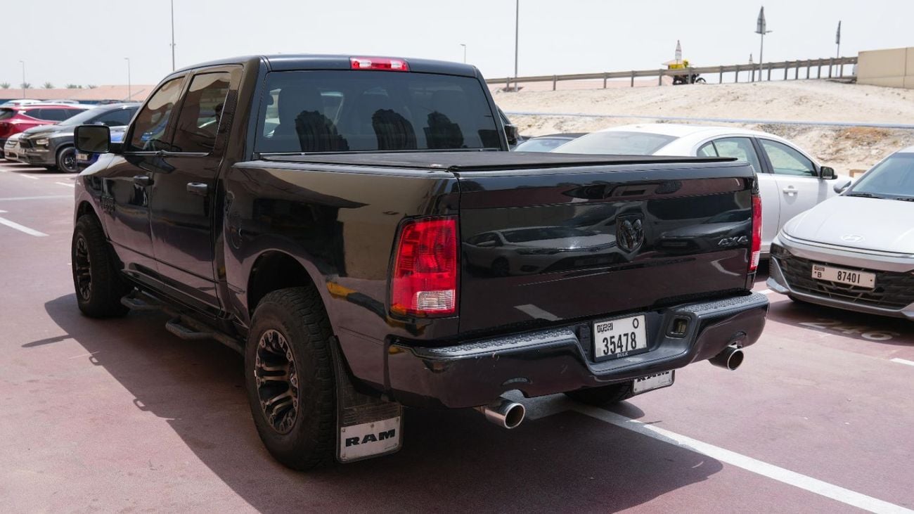 دودج RAM Dodge Ram 1500 SLT