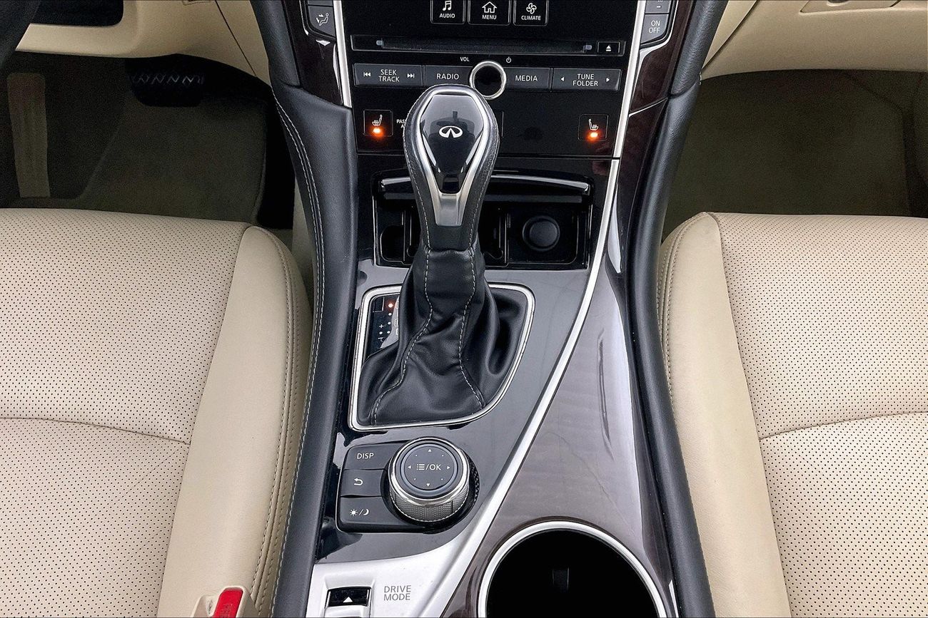 Infiniti Q50 Premium / Luxe| 1 year free warranty | Exclusive Eid offer