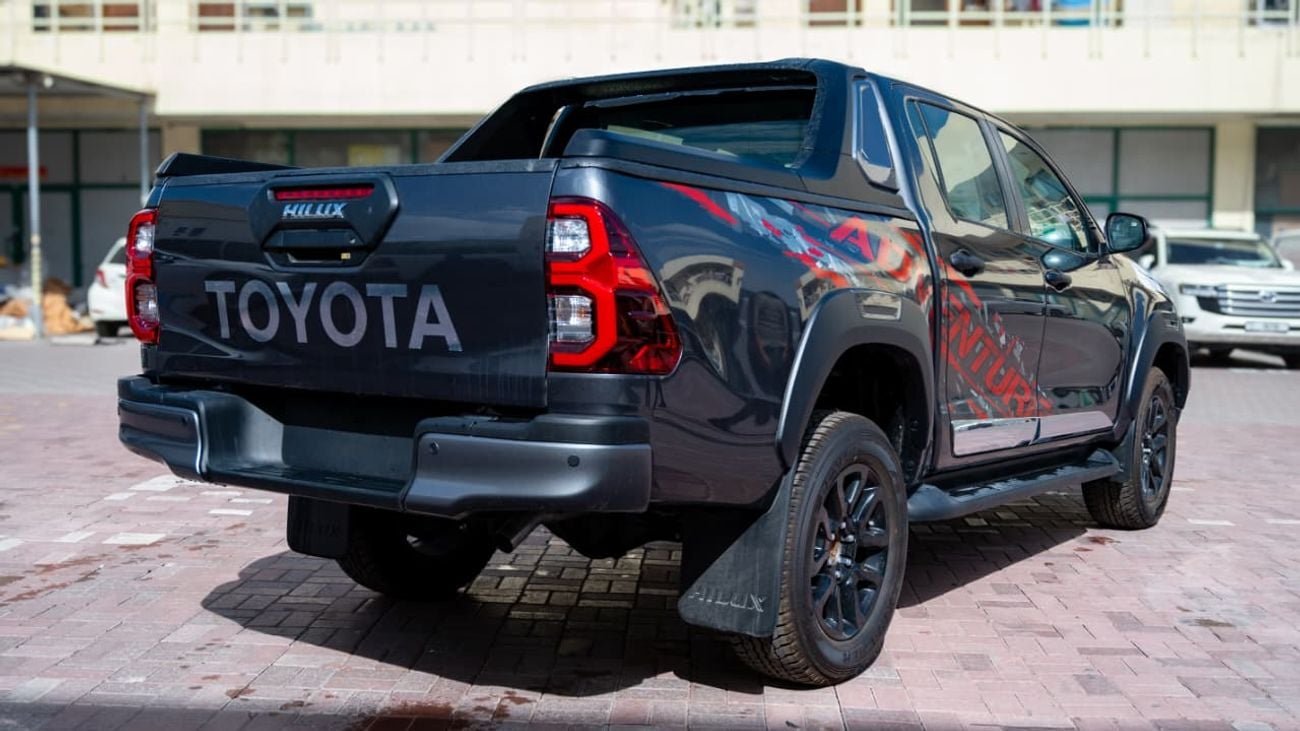 تويوتا هيلوكس 2.8L GD Adventure | Double Cabin Pickup | Automatic | Four Wheel drive | Diesel | 5 Seats | 4 Door