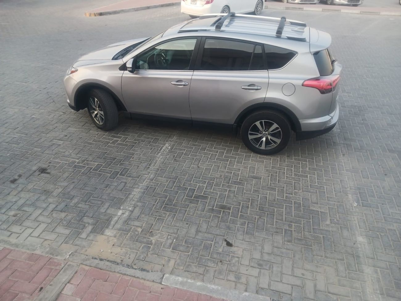 Toyota RAV4 2016
