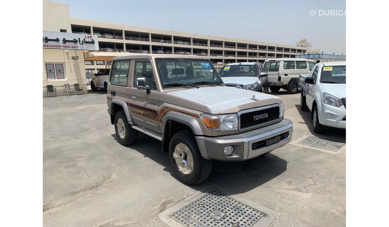 Toyota Land Cruiser Hard Top GRJ71 Short Wheelbase