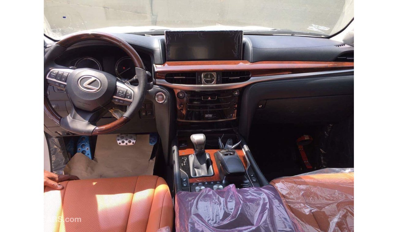 Lexus LX570