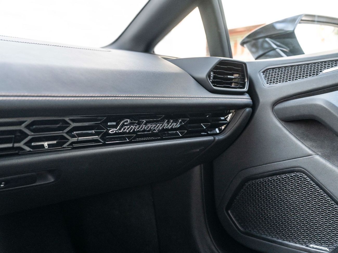 Lamborghini Huracan EVO Coupe