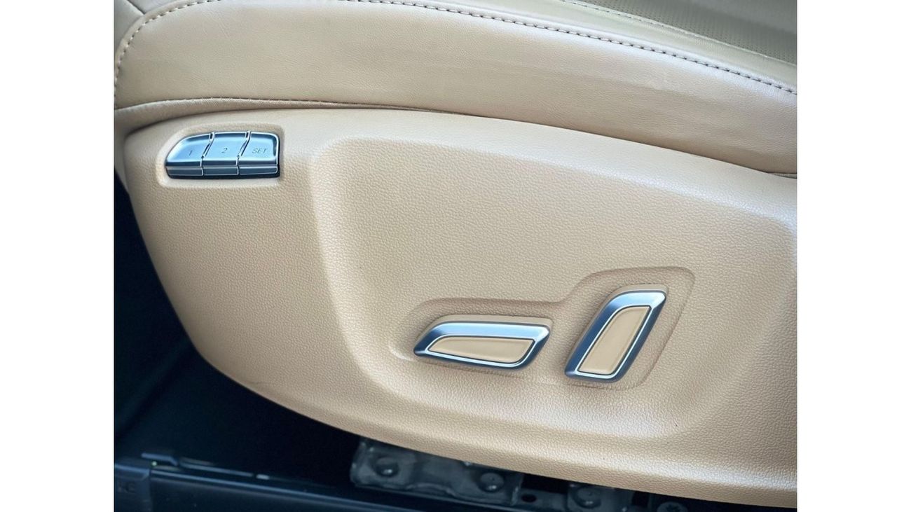 أم جي RX8 لاكجري