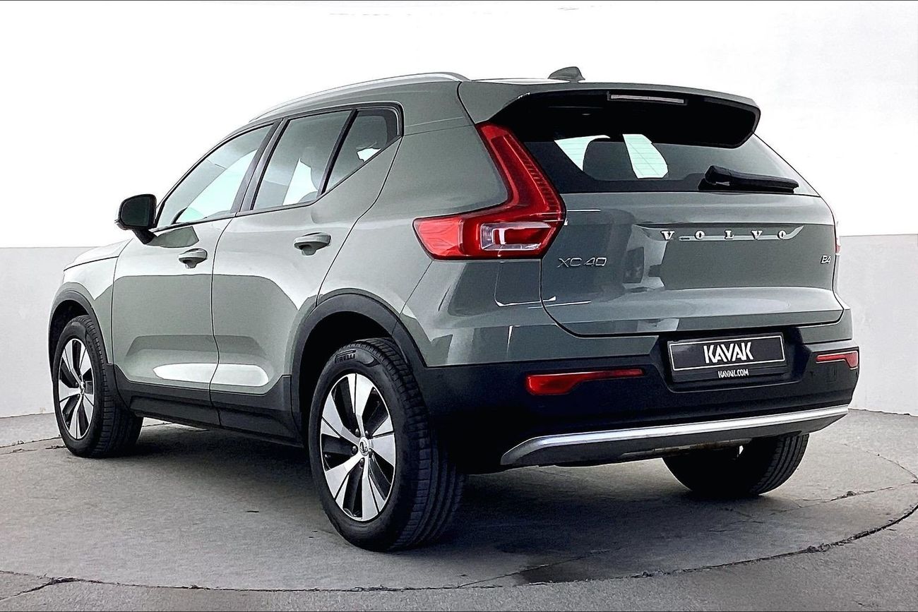 فولفو XC 40 B4 Core | Carnival Sale • UP TO AED 20,000 OFF | شامل الضمان | 0 ﺪﻔﻋﺓ ﺃﻮﻟﻯ