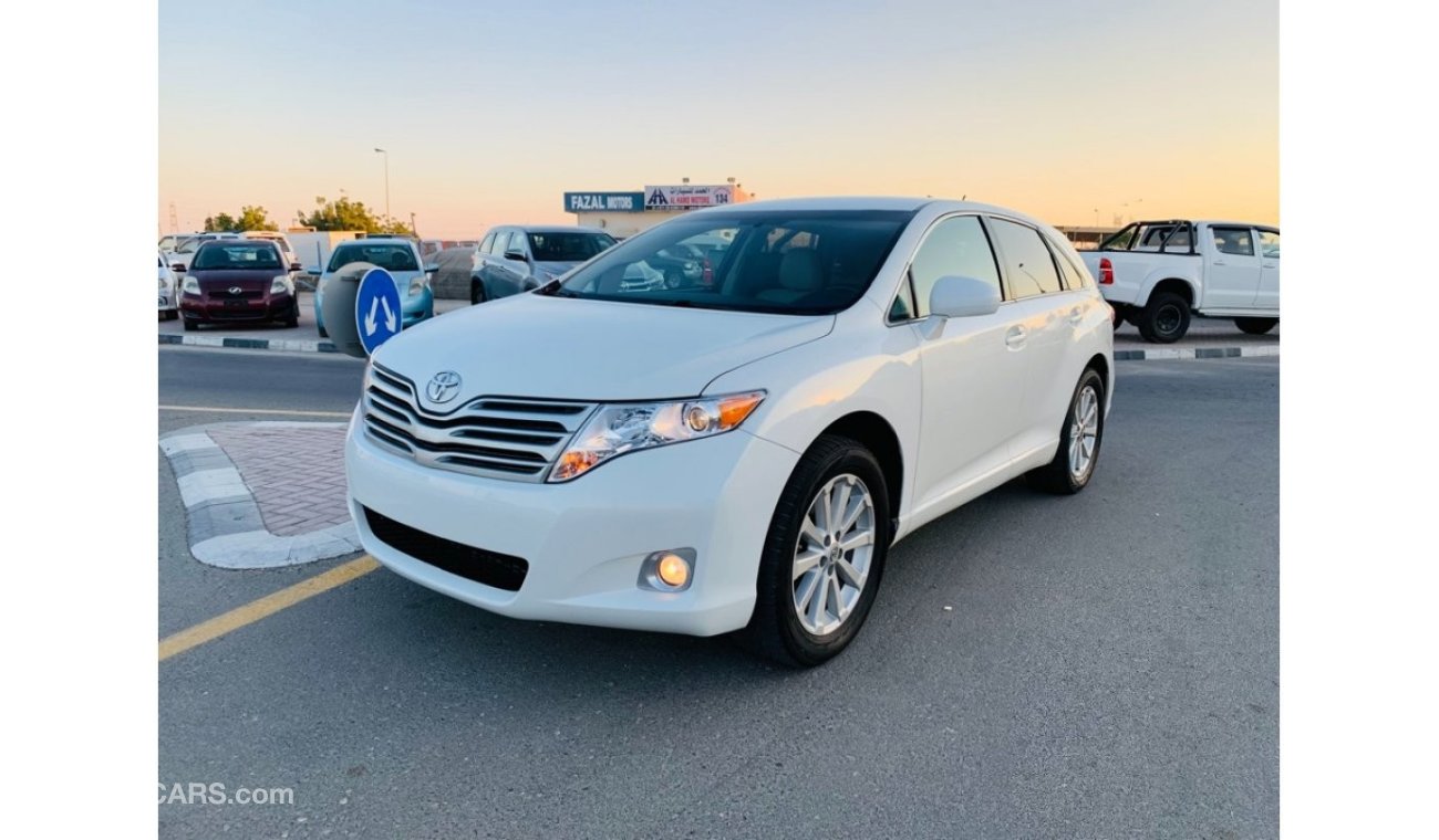 Toyota Venza AWD AND ECO 2.7L V4 2010 AMERICAN SPECIFICATION