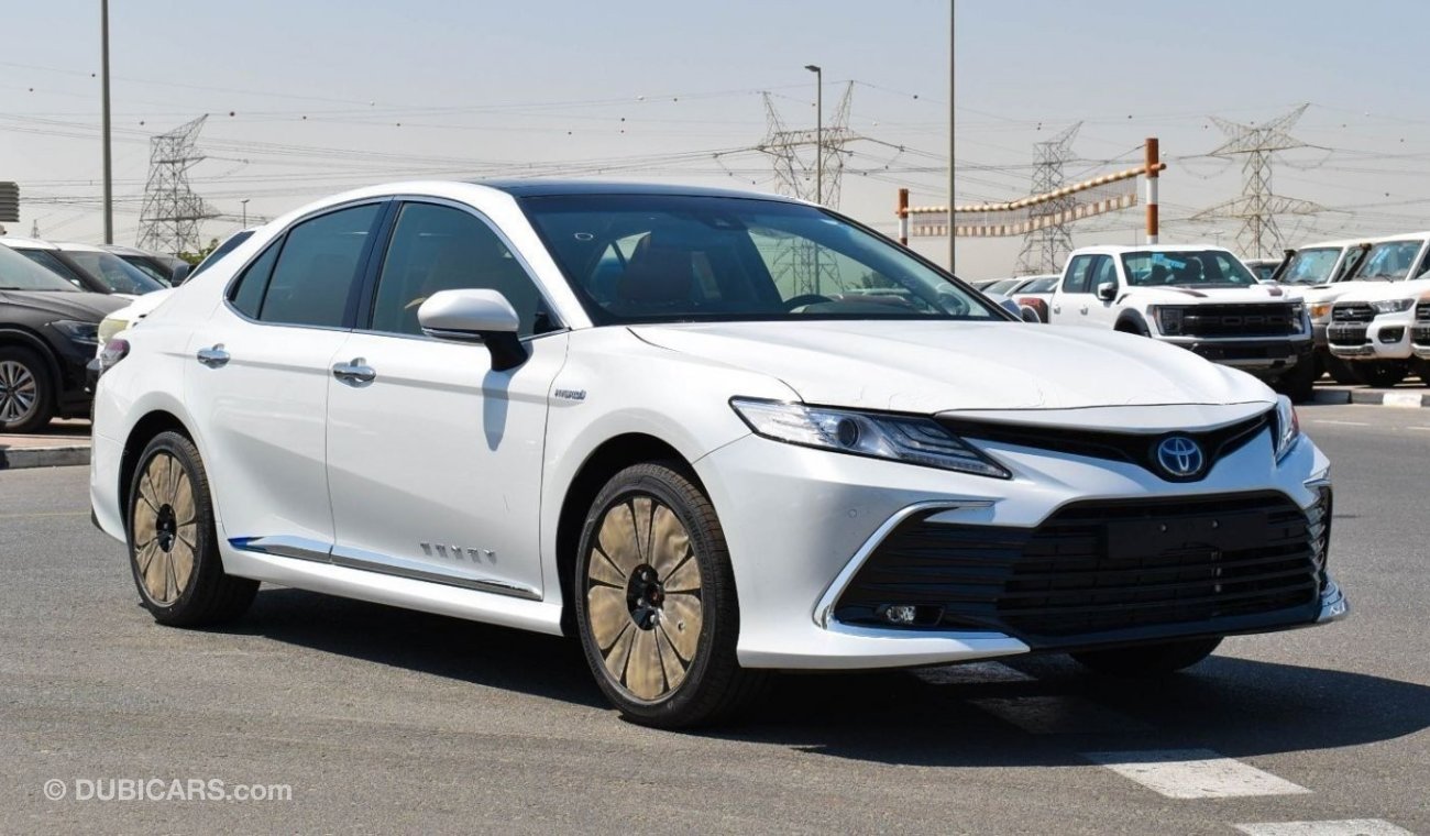 Toyota Camry Brand New Camry Grande 2.5L Hybrid | 40th Anniv | White/Brown | 2023 Model |