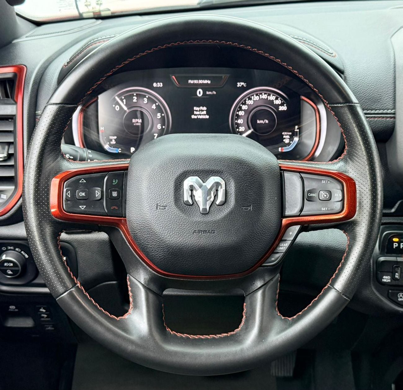 RAM 1500 REBEL CREW 2023 Dodge RAM 1500 Rebel Double Cab eTorque, 27/10/2027 Dodge Warranty, 21/11/2026 Servi