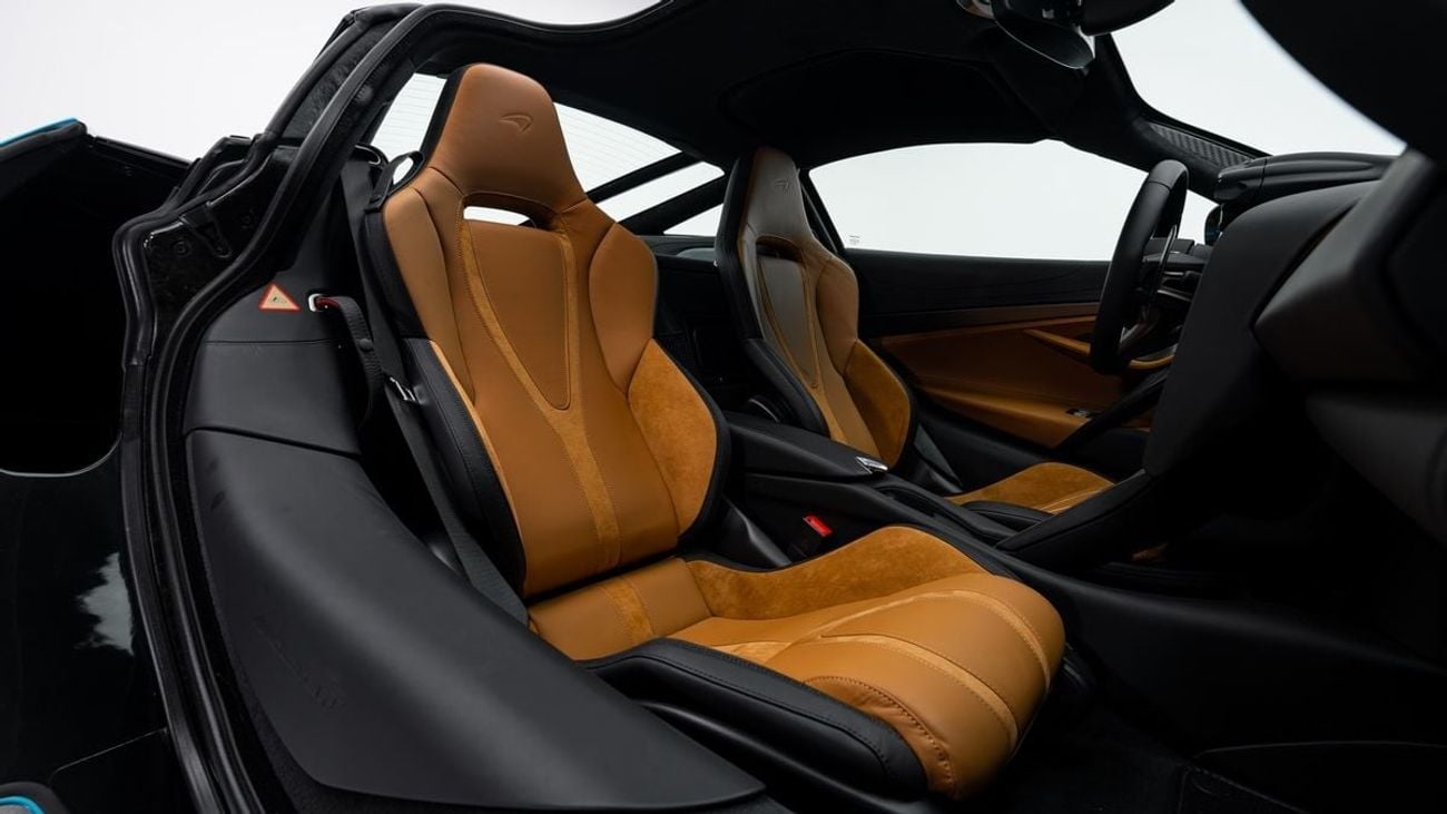 مكلارين 750S 2024 - GCC - Under Warranty