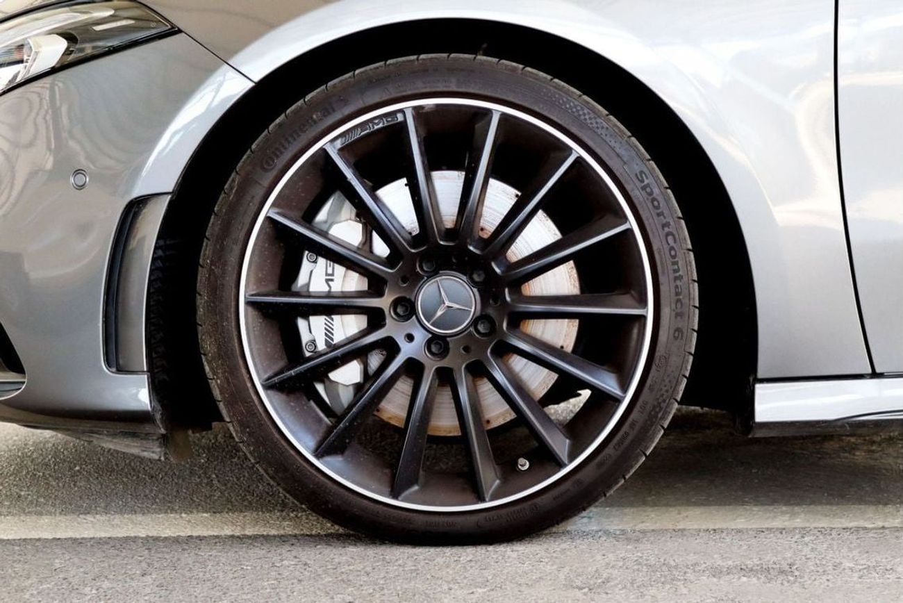 Mercedes-Benz A 45 AMG Mercedes-Benz A 35 AMG 2023