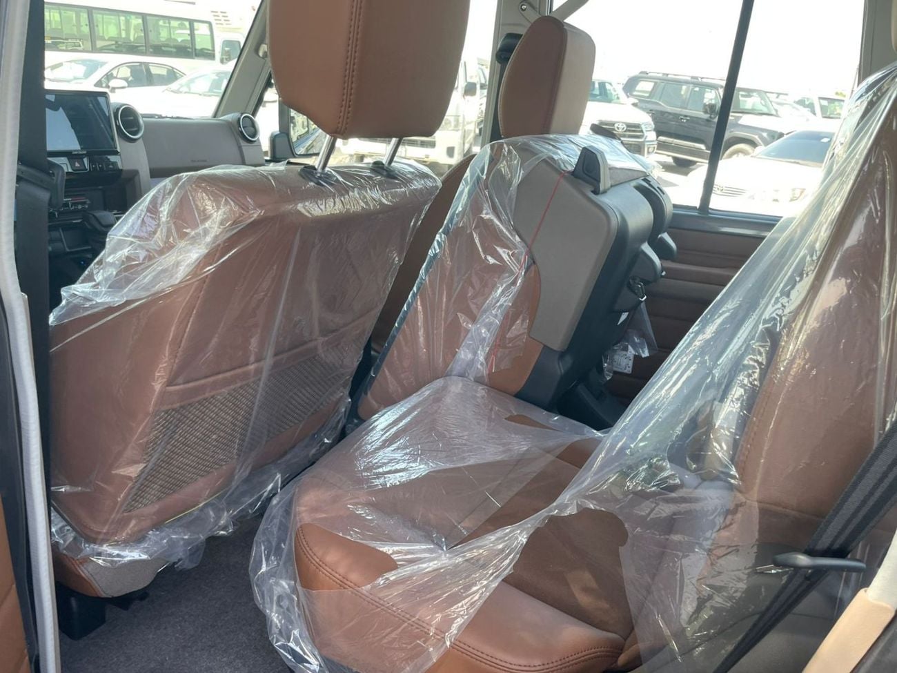 Toyota Land Cruiser TOYOTA LANDCRUISER LC76 2.8 DIESEL MODEL YEAR 2026