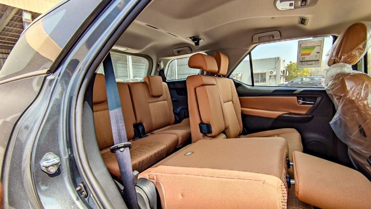 تويوتا فورتونر TOYOTA FORTUNER 2.7L EXR AT 2023 (Export Only)