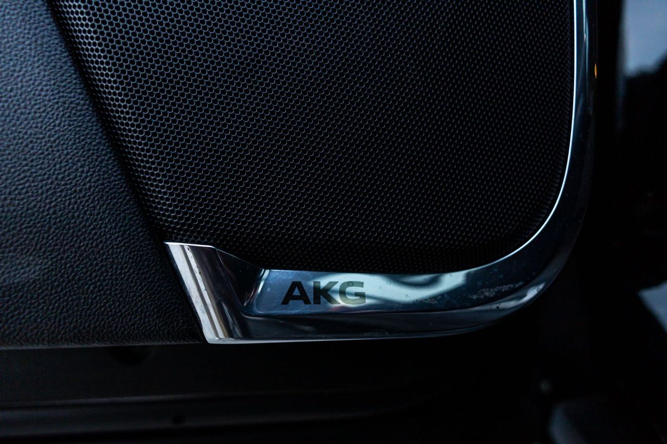 Cadillac Escalade Sport Platinum 6.2L 4WD