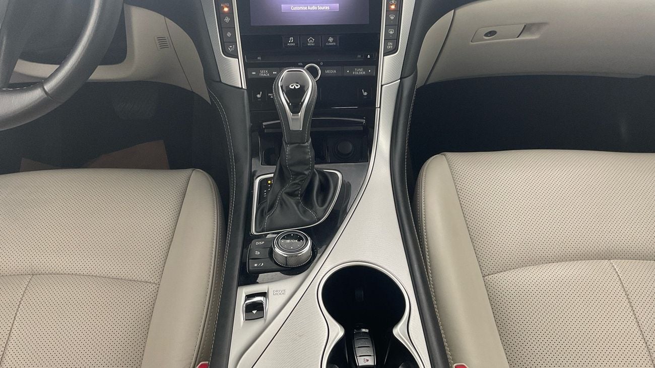 Infiniti Q50 Premium / Luxe | Guaranteed Warranty | 0 Down Payment