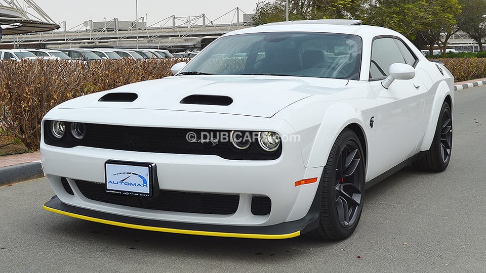 Dodge challenger v8