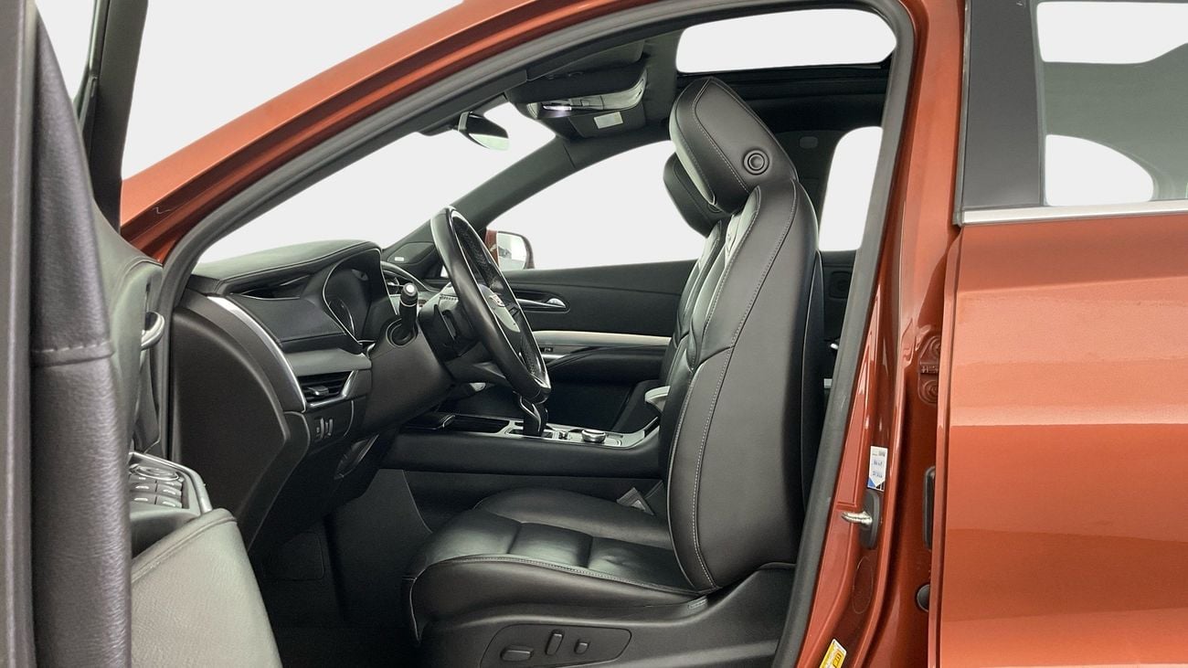 Cadillac XT4 Premium Luxury 2.0T Premium Luxury | Guaranteed Warranty | 0 Down Payment