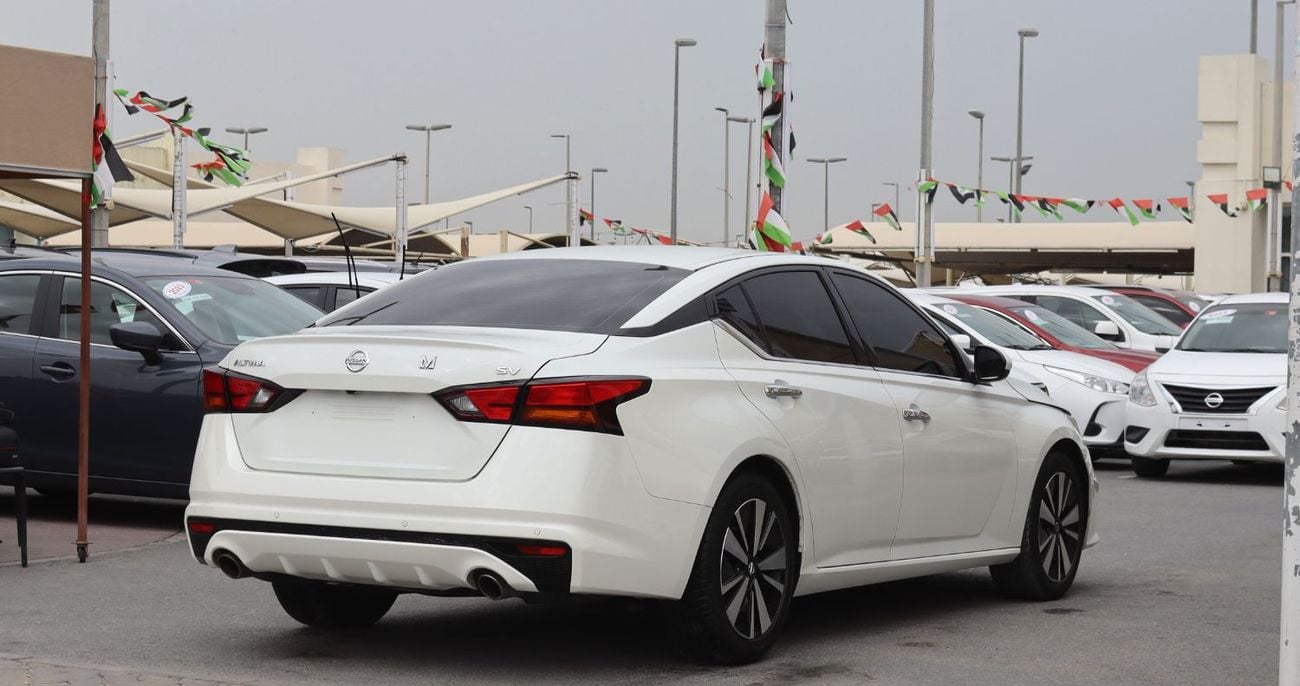 نيسان ألتيما نيسان ألتيما - 2022 - خليجى -فل أوبشن - بدون حواداث -2.5L - ممشى قليل - بحاله ممتازه