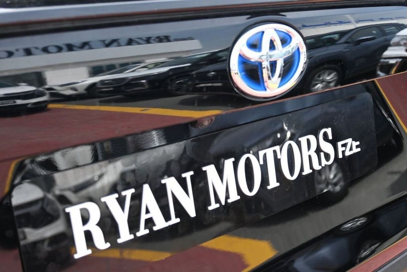 تويوتا راف ٤ تويوتا راف 4 2.5L هايبرد، دفع رباعي، دفع رباعي، 5 أبواب،  مثبت السرعة ، فتحة سقف ، تشغيل دفع ، دي في