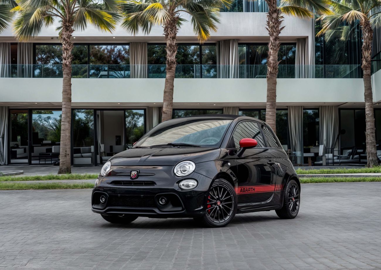 أبارث 695 1,567 P.M | 0% Downpayment | Abarth 695 Turismo Cabrio!