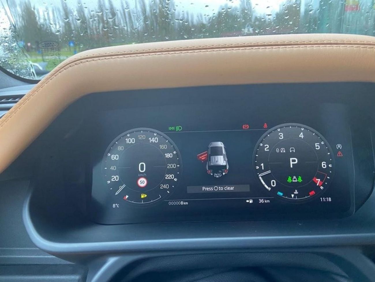 لاند روفر ديفندر Defender Carpathian V8 2023