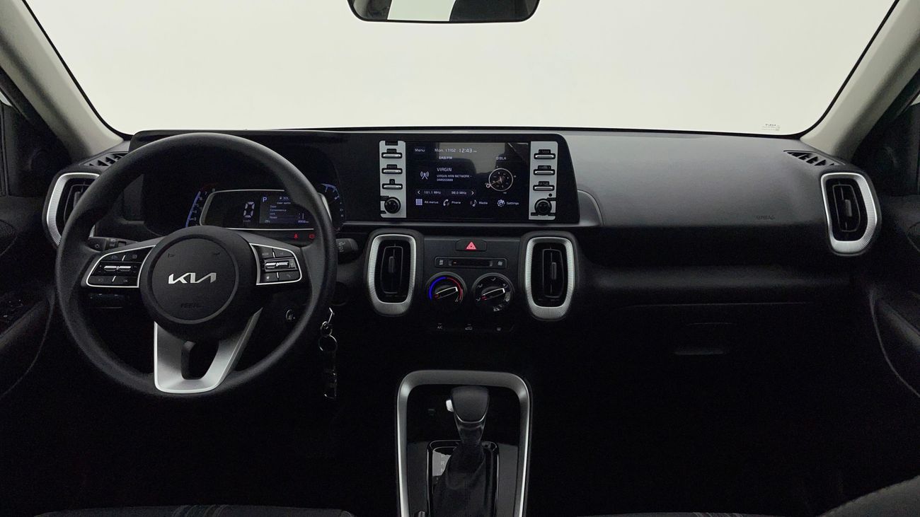 كيا سونیٹ EX 1.5 | بدون دفعة مقدمة | اختبار القيادة في المنزل