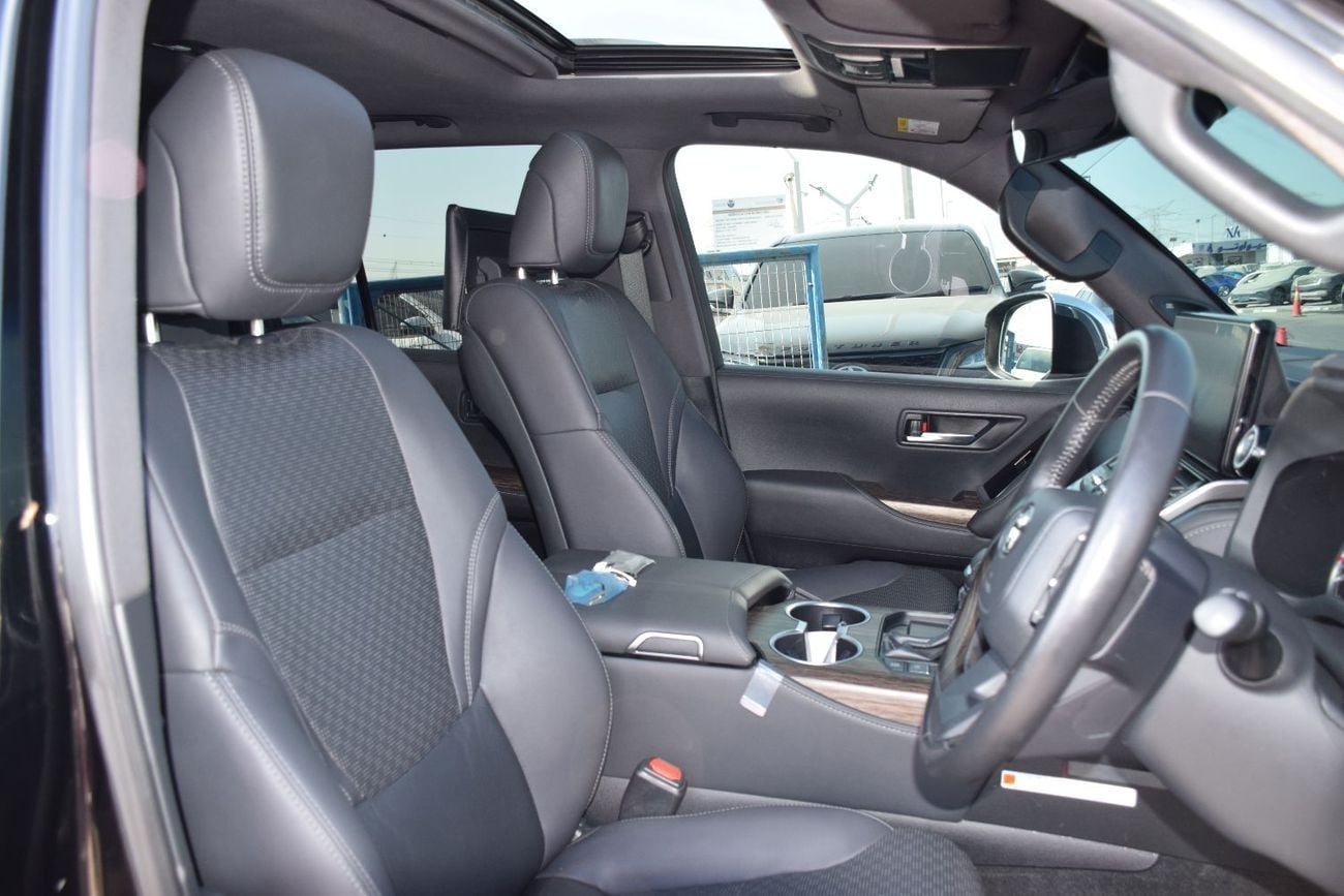 تويوتا لاند كروزر VXR VX 3.3L 6 Cylinder Diesel 4x4 (Right Hand Drive)