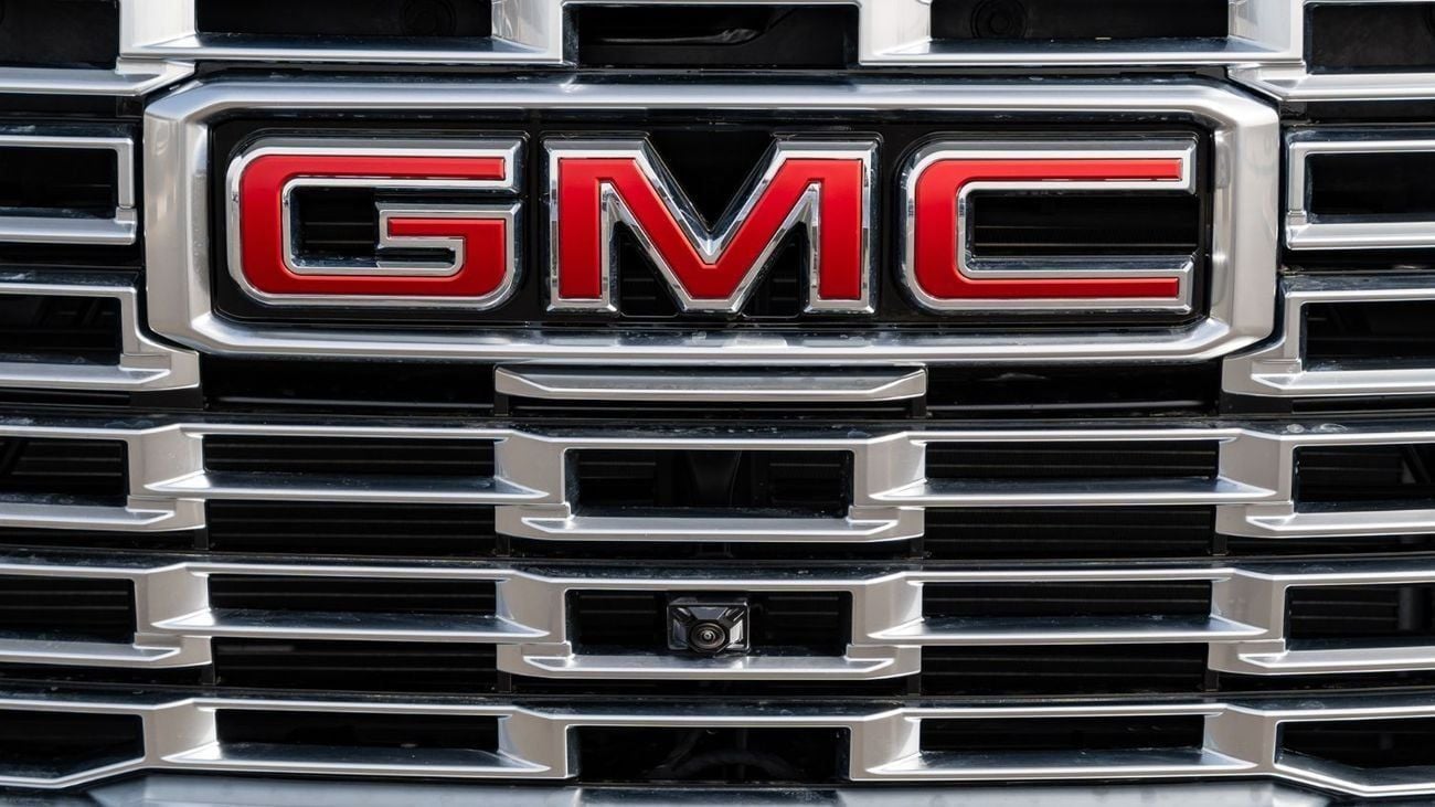 جي أم سي يوكون 6.2 V8 Denali (AWD)