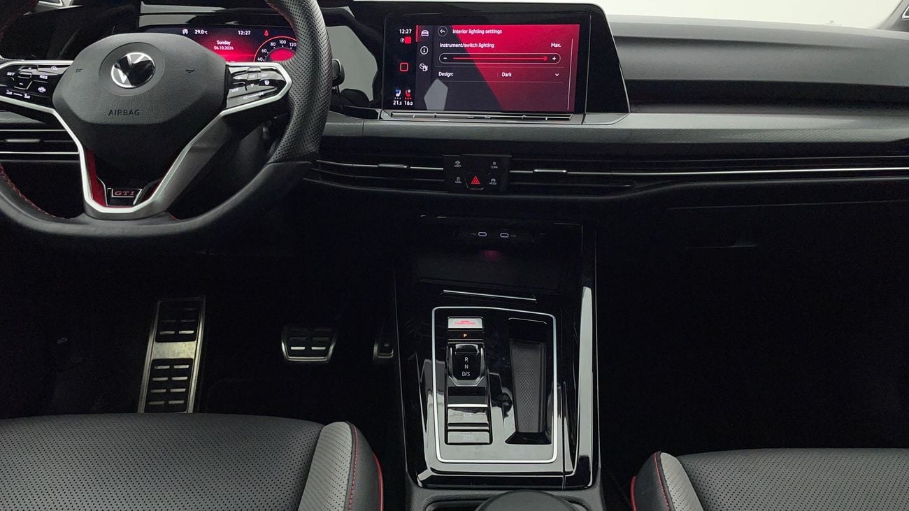 فولكس واجن جولف GTI P2 2 | بدون دفعة مقدمة | اختبار القيادة في المنزل