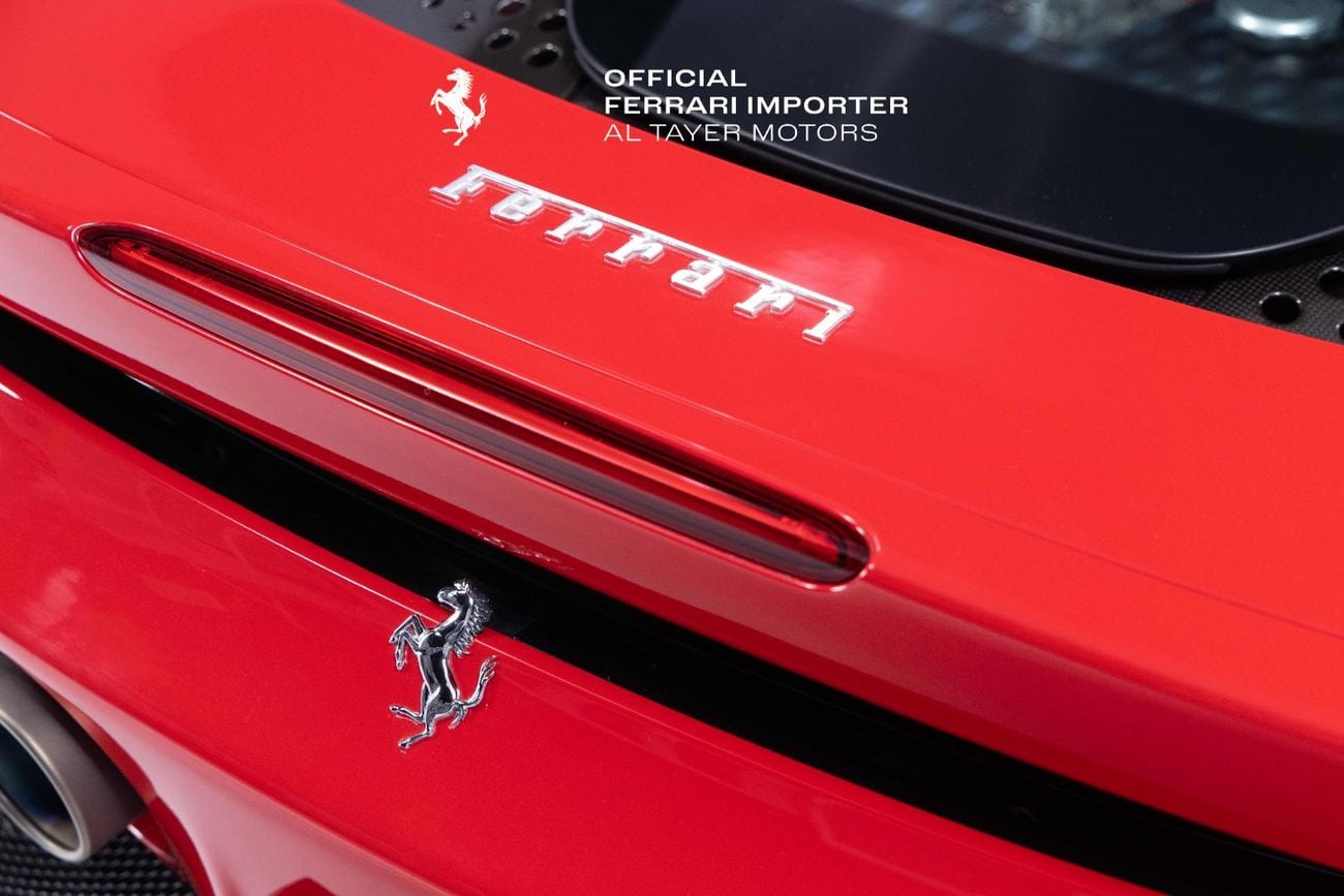 فيراري SF90 ستراديل