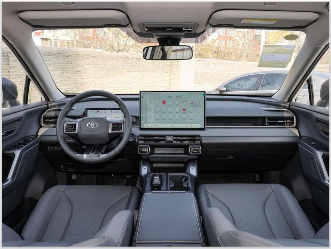 Toyota RAV4 Luxury