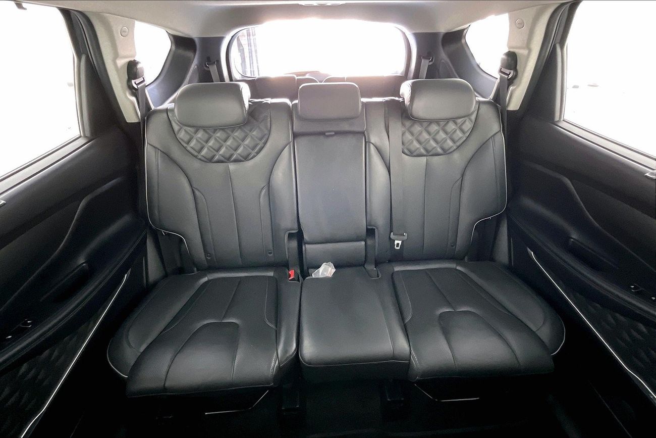 Hyundai Santa Fe Premium + | Guaranteed Warranty | 0 Down Payment