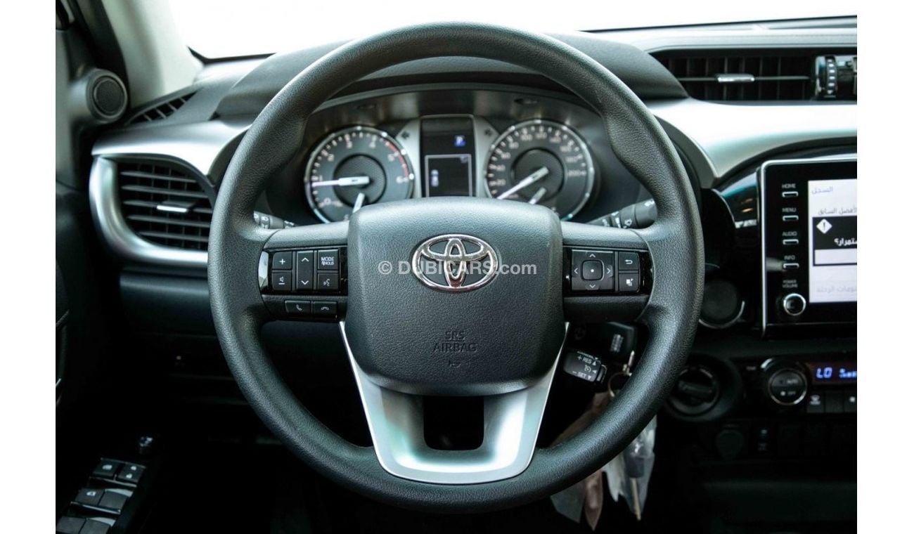 Toyota Hilux 2023 Toyota Hilux 4x4 DC 2.8 D AT SR5 - White inside Maroon | Export Only