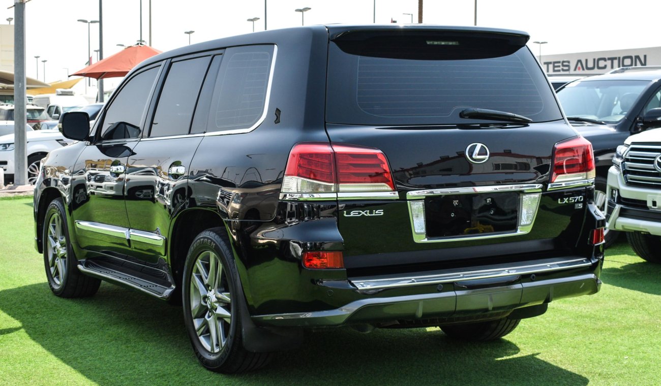 Lexus LX570