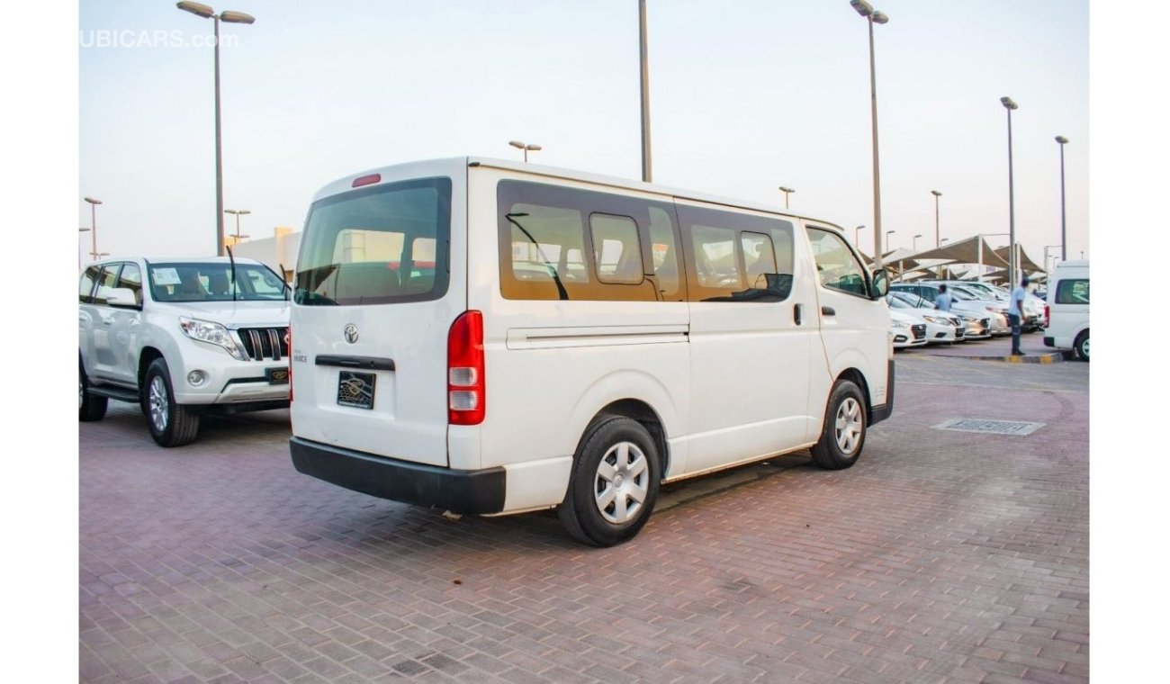 تويوتا هاياس 2016 | TOYOTA HIACE | STD-ROOF PASSANGER VAN | 12-SEATER 4-DOORS | GCC | VERY WELL-MAINTAINED | SPEC