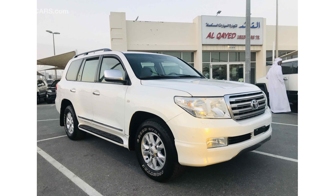 Toyota Land Cruiser سياره نظيفه جدا بحاله ممتاذه بدون حوادث ضمان شاسيه جير ماكينه