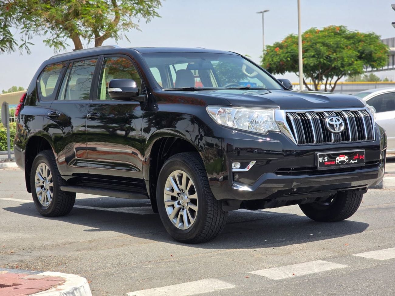 Toyota Prado GXR 4.0 2020 GCC AL FUTTAIM LOW MILEAGE IN MINT CONDITION