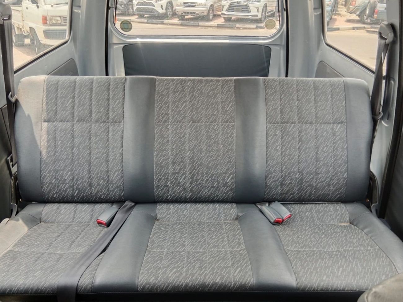 Toyota Noah TOYOTA NOAH RIGHT HAND DRIVE  (PM1606)