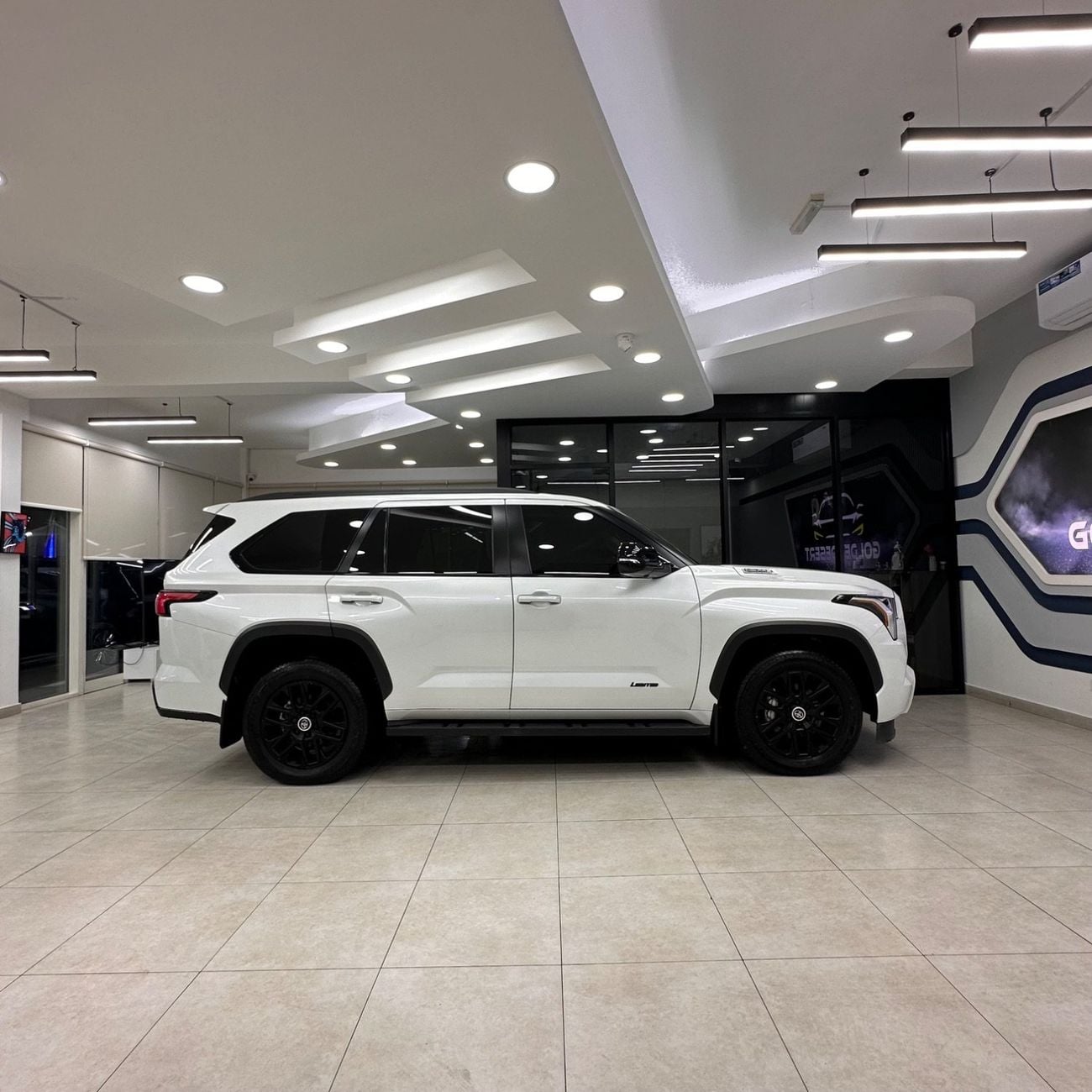 Toyota Sequoia Limited