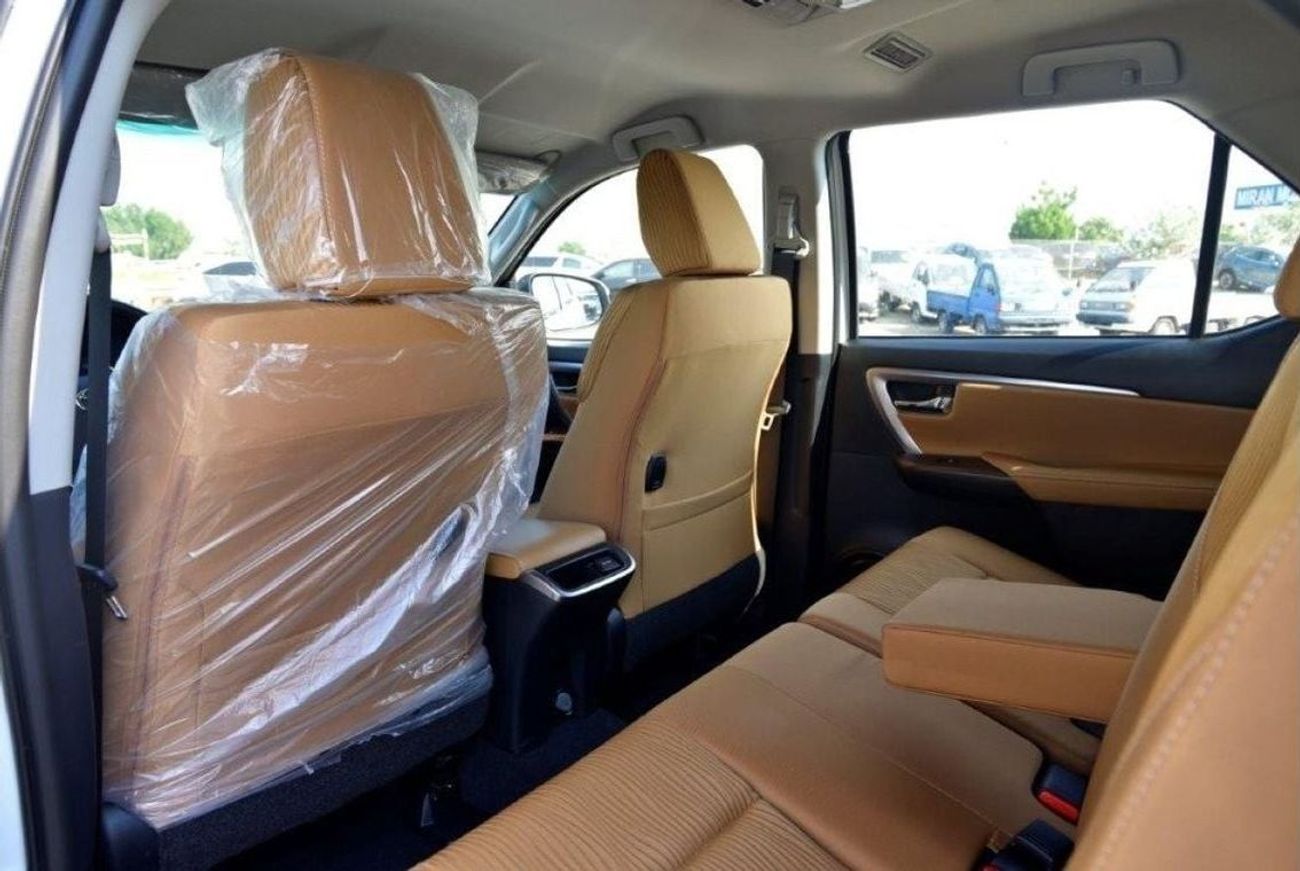 تويوتا فورتونر EXR+ 2.7L 4WD 7 Seater Automatic