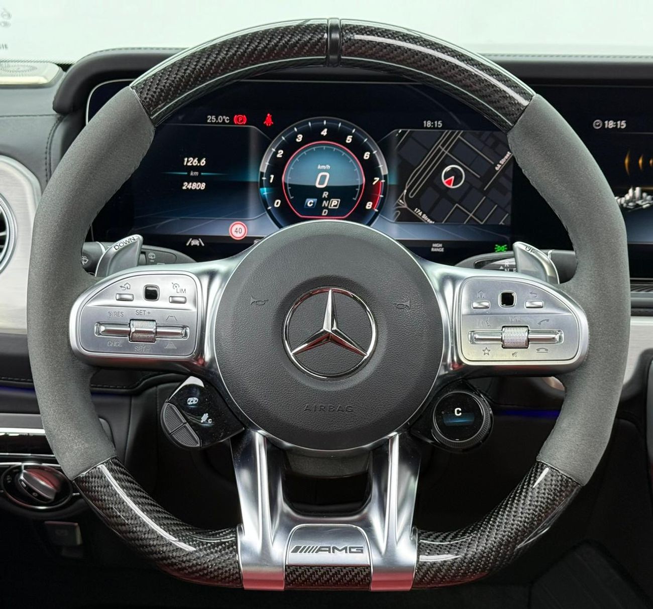 Mercedes-Benz G 63 AMG 4MATIC SUV 2022 Mercedes-AMG G63,EMC Warranty ,Gargash Service Contract ,Full Service History ,GCC