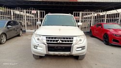 Mitsubishi Pajero Mitsubishi Pajero GLS 2017 GCC Specs 3.5L  6V 63049 K.M Full Option White Color Very Nice car