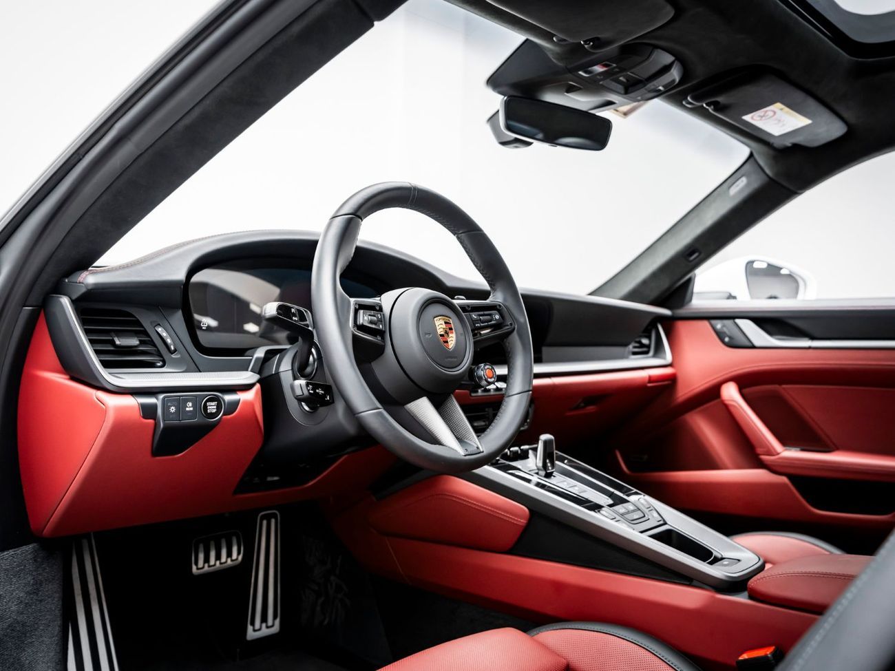 Porsche 911 2025 Porsche 911 Carrera, October 2026 Porsche Warranty, Low KMs, GCC