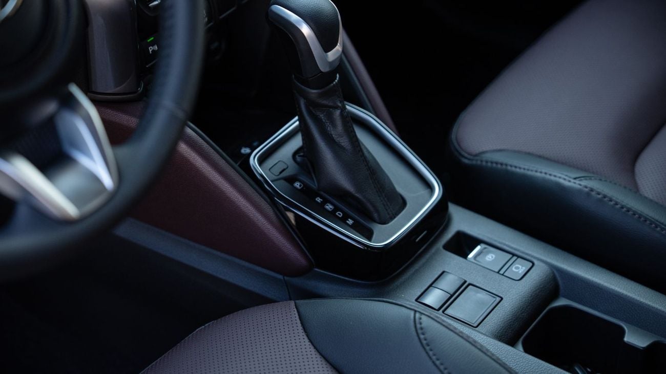 تويوتا أوربان كروزر 1.5L – Midnight Black Inside Black and Red | Export Only