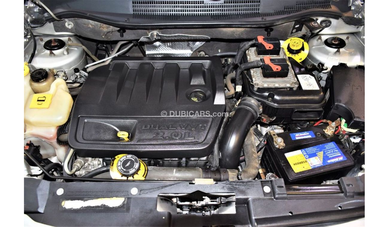 Dodge Caliber AMAZING Dodge Caliber 2.0 2011 Model!! in Silver Color! GCC Specs