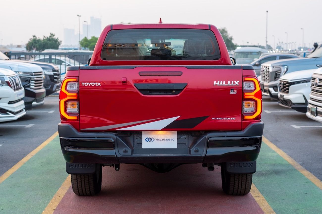 تويوتا هيلوكس GR Sport 2.8L