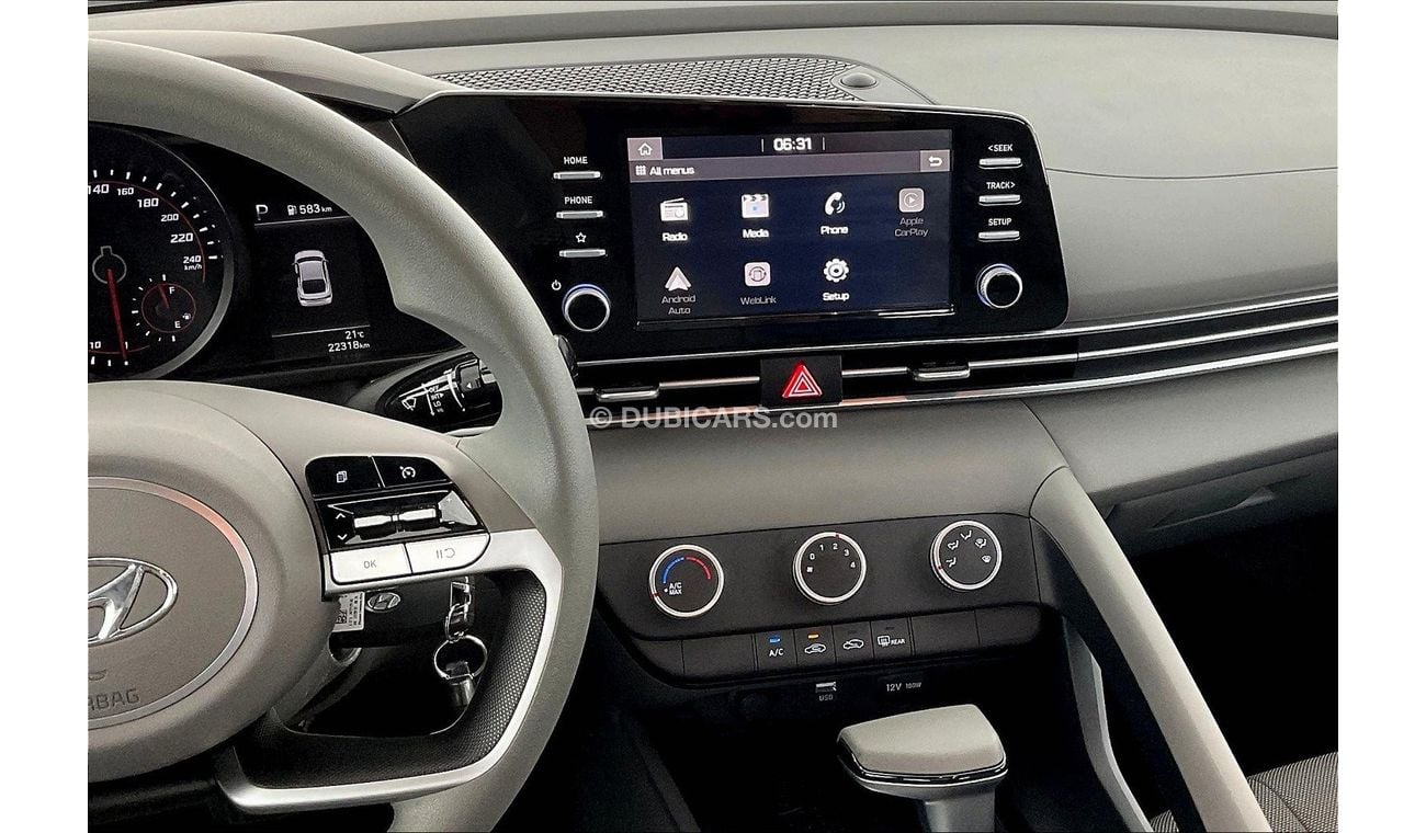 Hyundai Elantra Smart