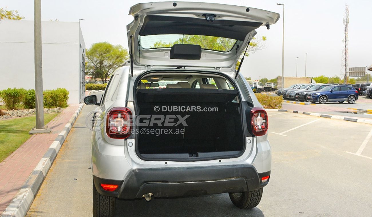 Renault Duster 1.6L Petrol, 4×2 AT, 5 Doors