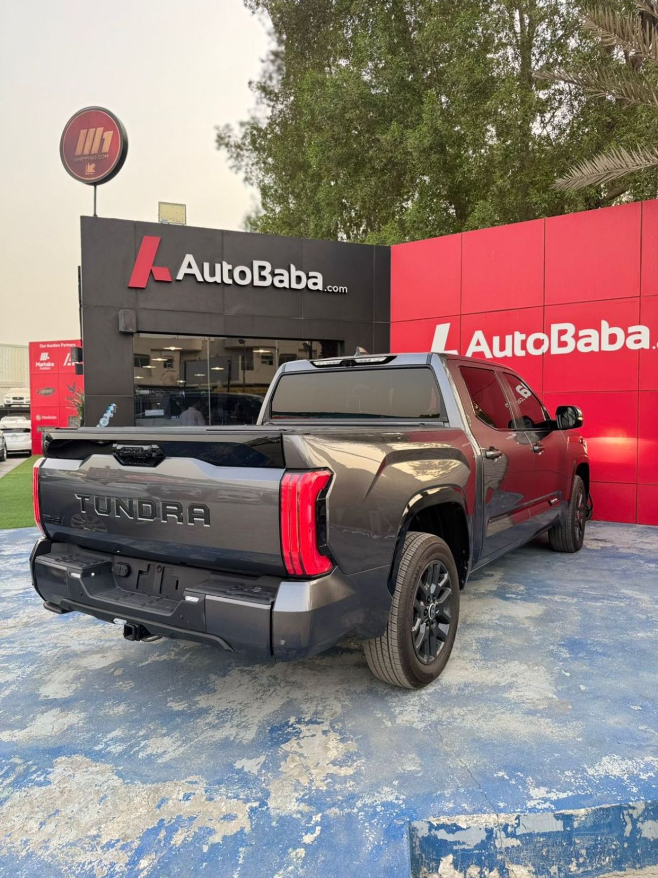Toyota Tundra Platinum Hybrid